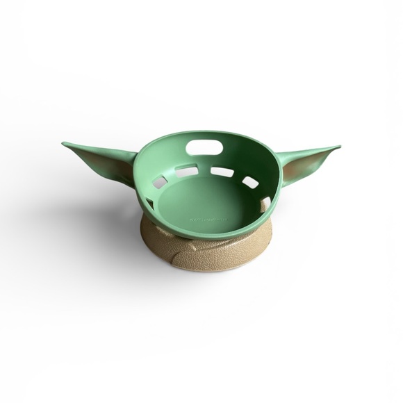 OtterBox Other - Star Wars, OtterBox, Amazon Green and Tan Holder (Amazon Echo Dot)